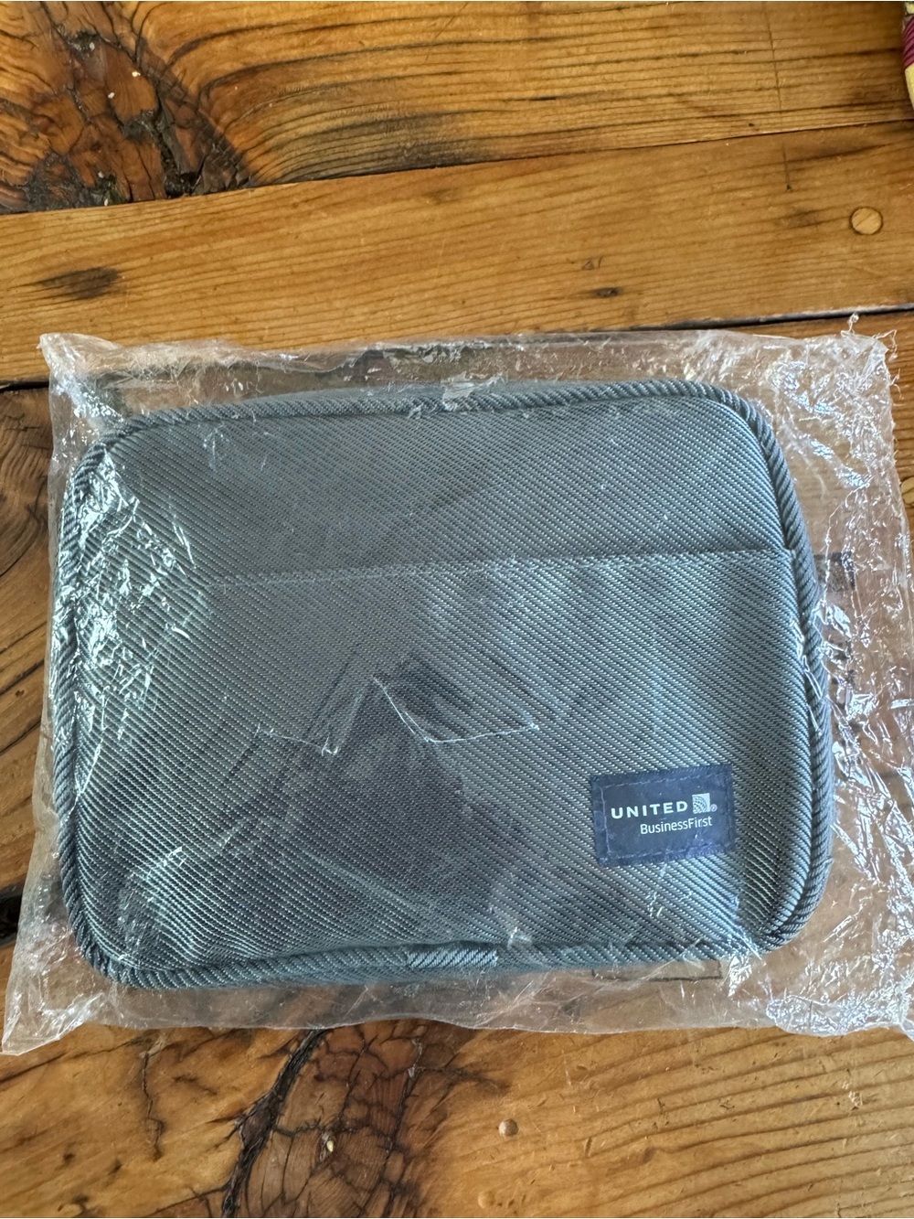 United BusinessFirst Gray Travel Organizer Pouch including contents